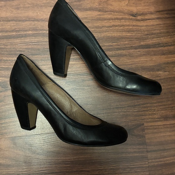 Shoes - Chic Black Leather Heels for Women